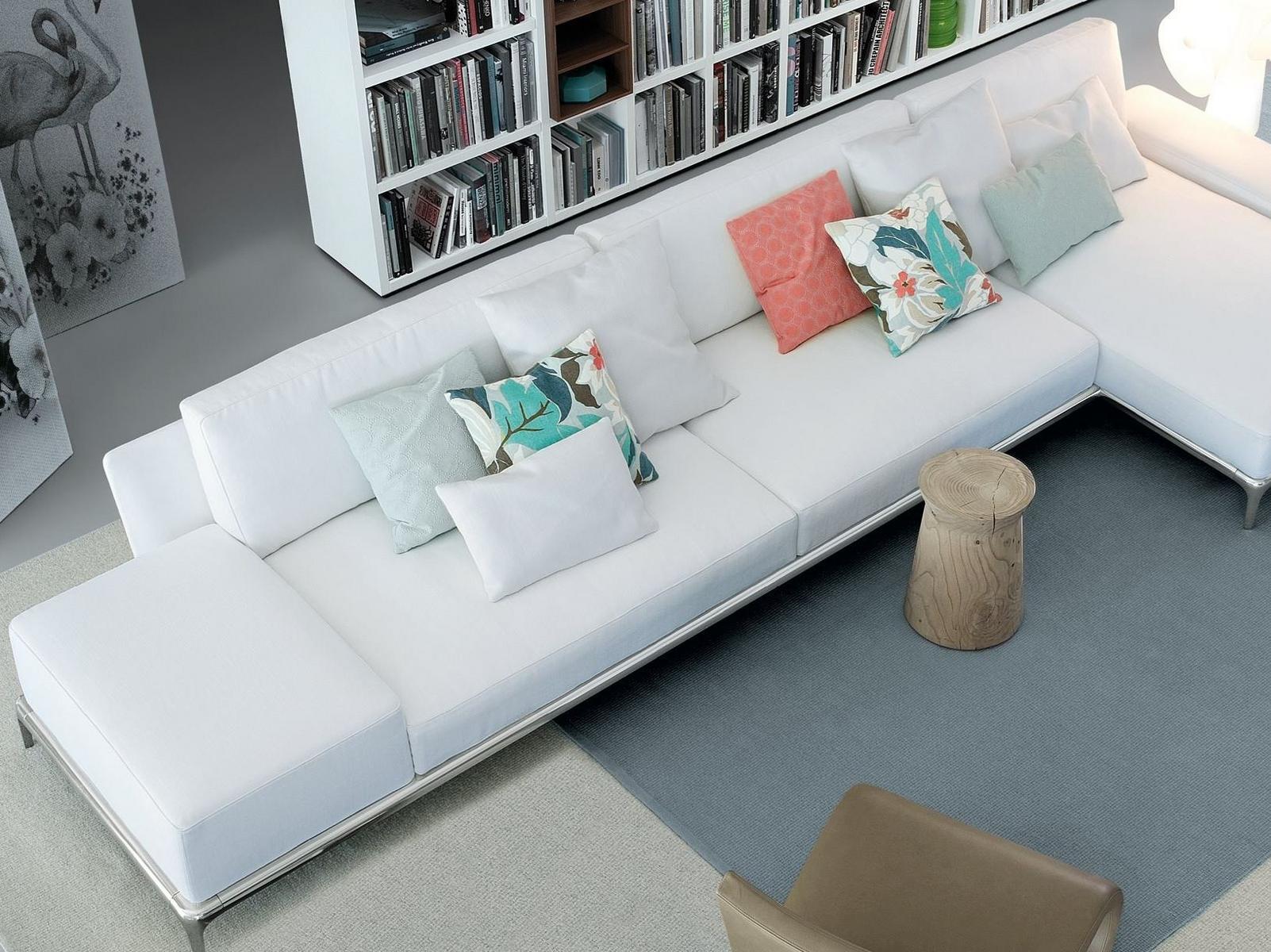 Round solid wood coffee table | Dama by Poliform