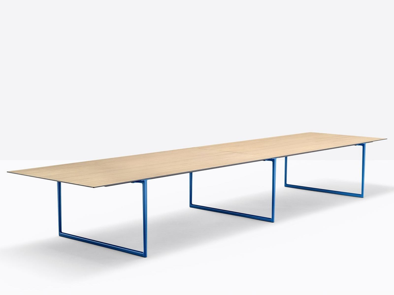 Rectangular aluminium and wood meeting table | Toa Toa2 by Pedrali