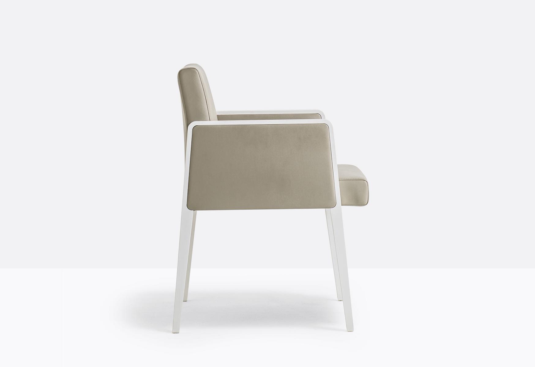 Easy chair with armrests | Jil 525 by Pedrali