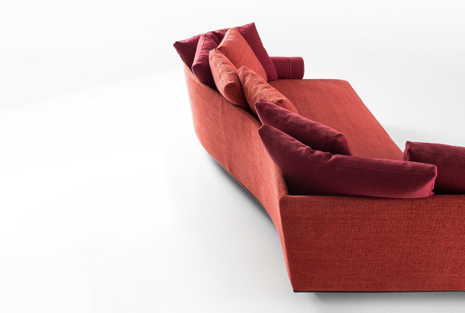 Sectional sofa | Noonu by B&B Italia