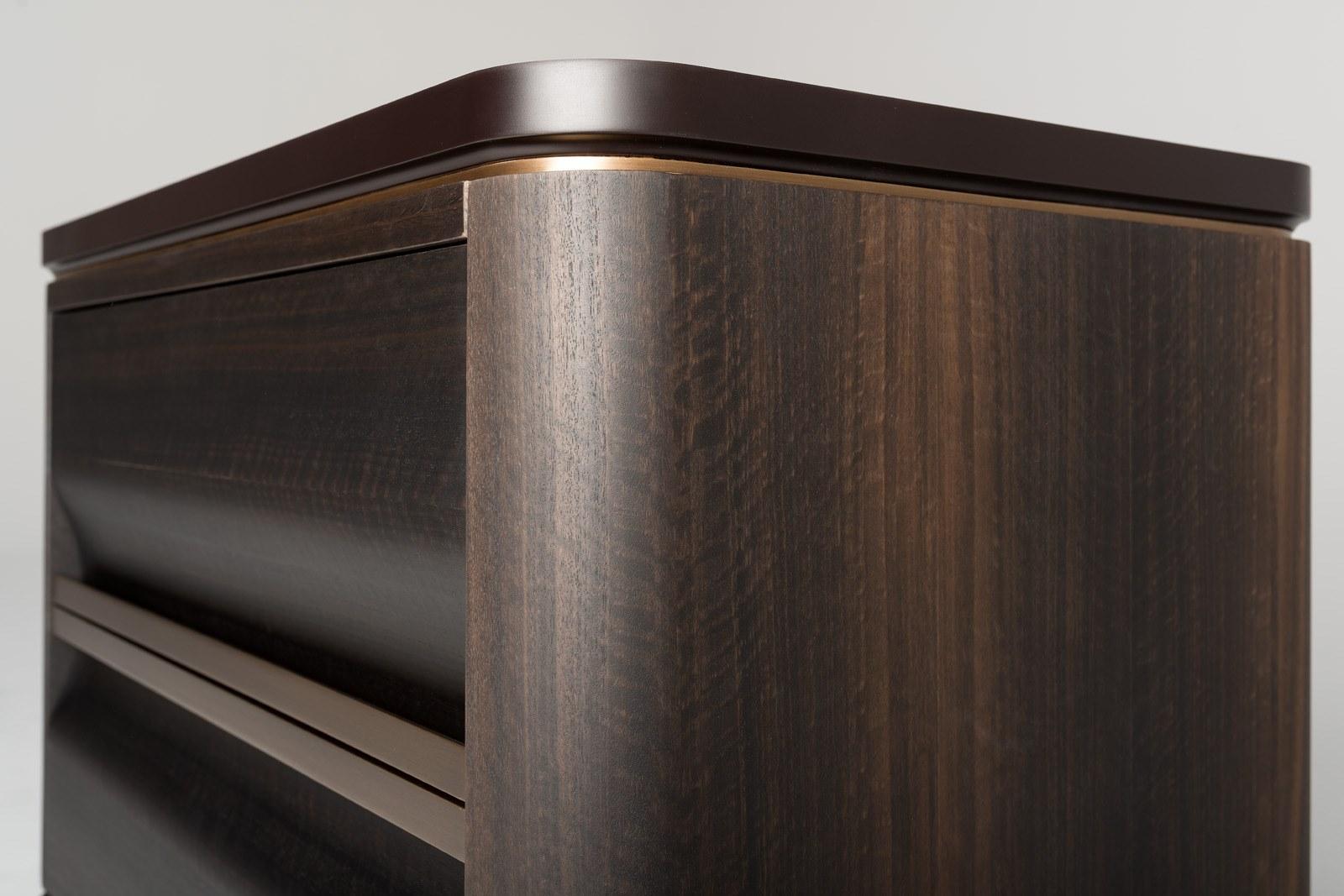 Rectangular eucalyptus bedside table with drawers | Ercolino by Mantellassi 1926