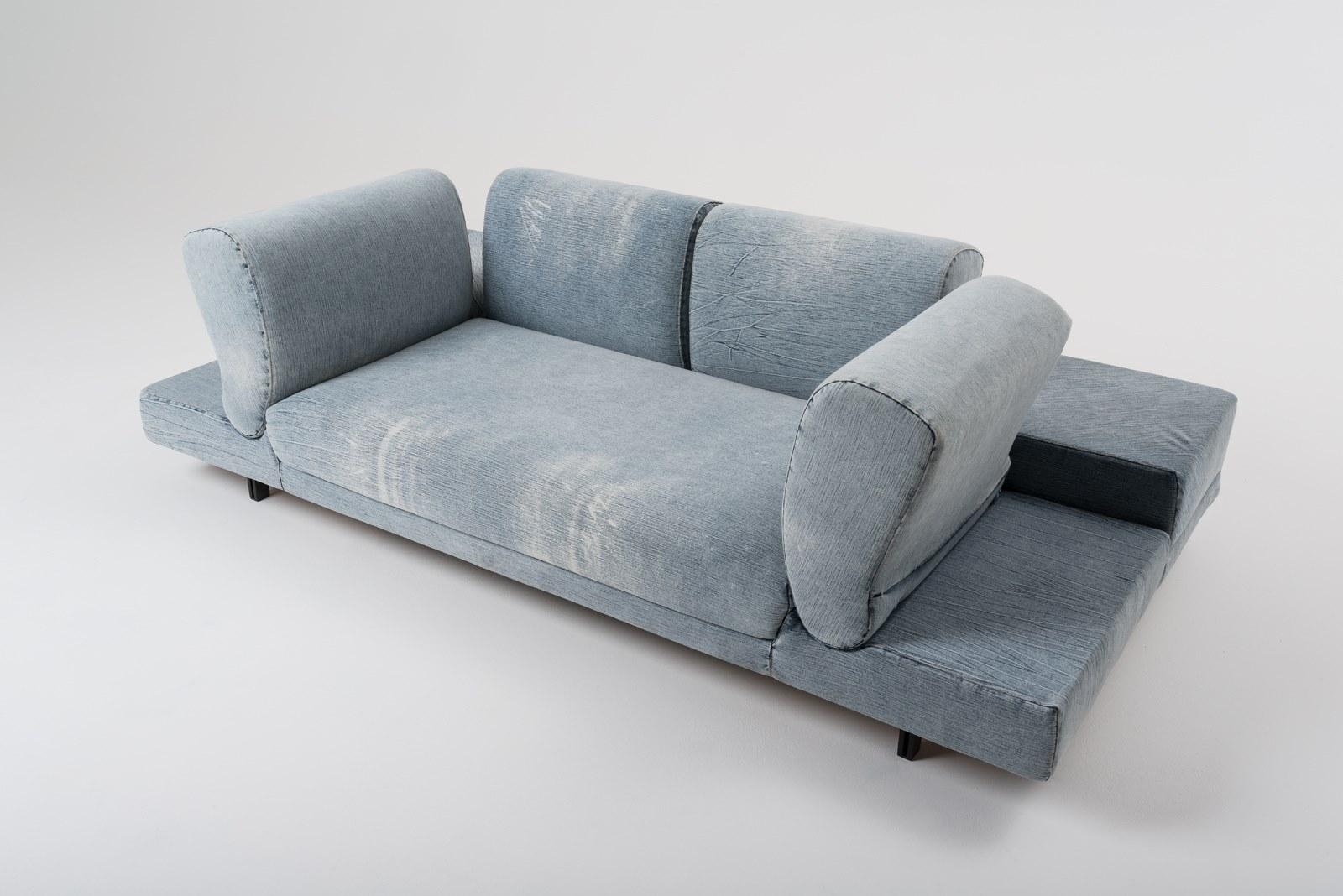 Convertible 3 seater denim fabric sofa | Rocco by Mantellassi 1926