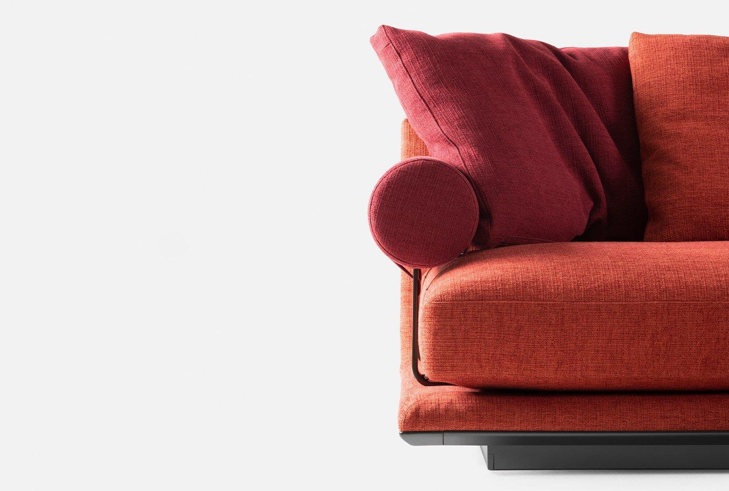 Sectional sofa | Noonu by B&B Italia