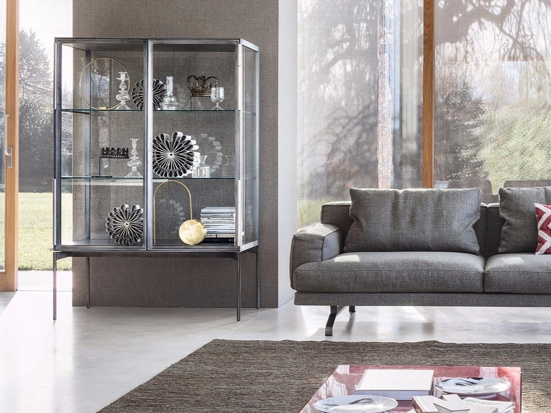 Glass and aluminium display cabinet | Galerist by Lema