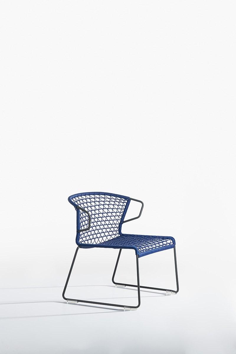 Garden armchair with armrests | Vela by Potocco