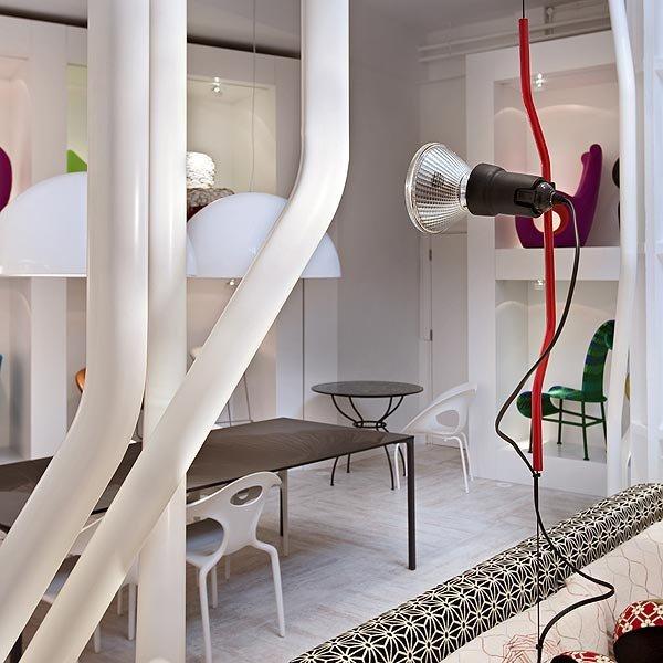 Powder coated steel pendant lamp | Parentesi by Flos