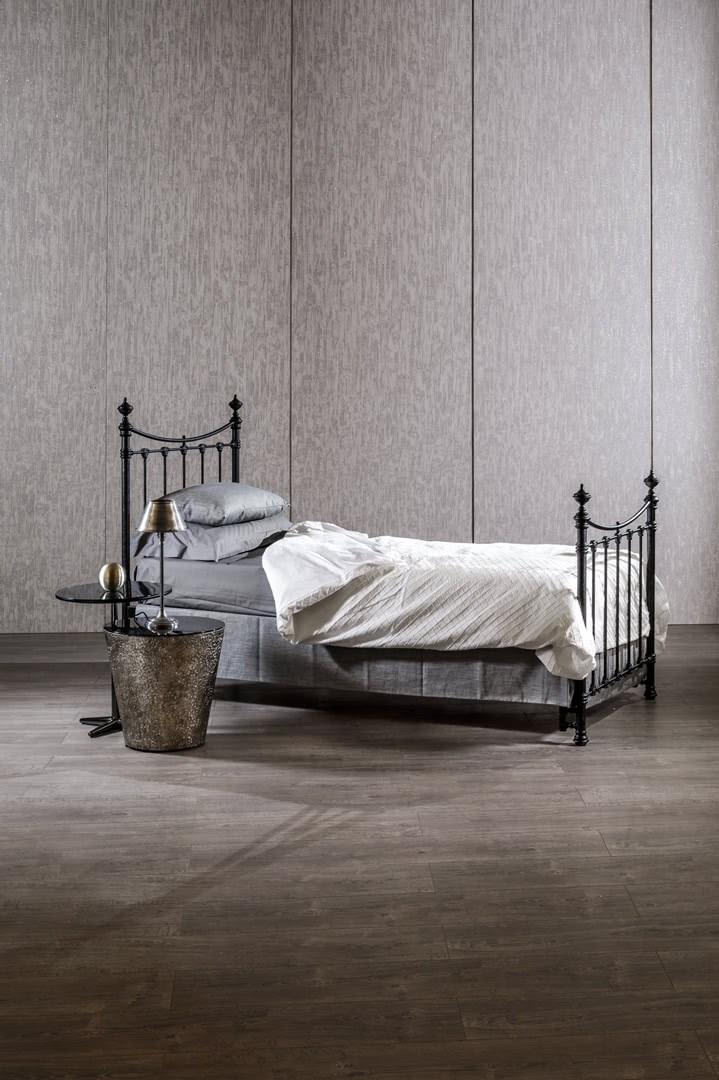 Iron single bed | Oliver by Cantori