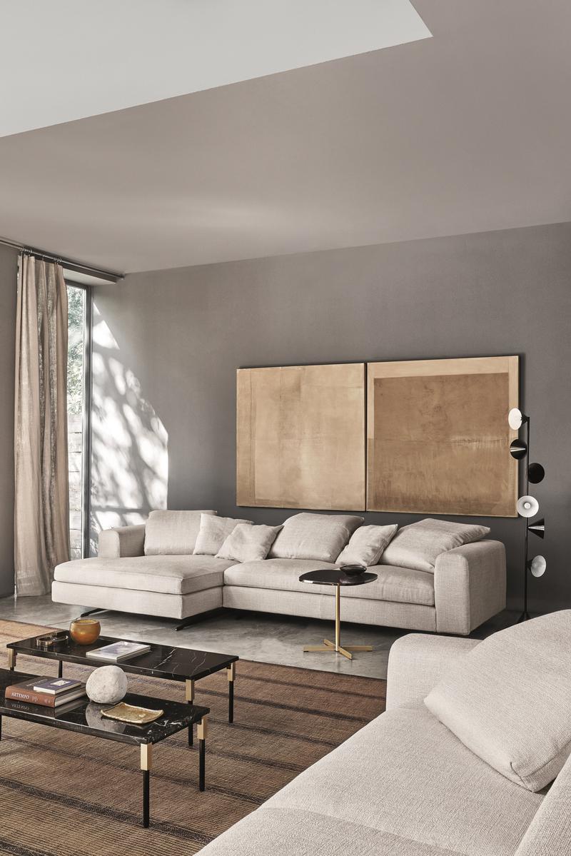 Square coffee table with 4-star base | Island by Arflex