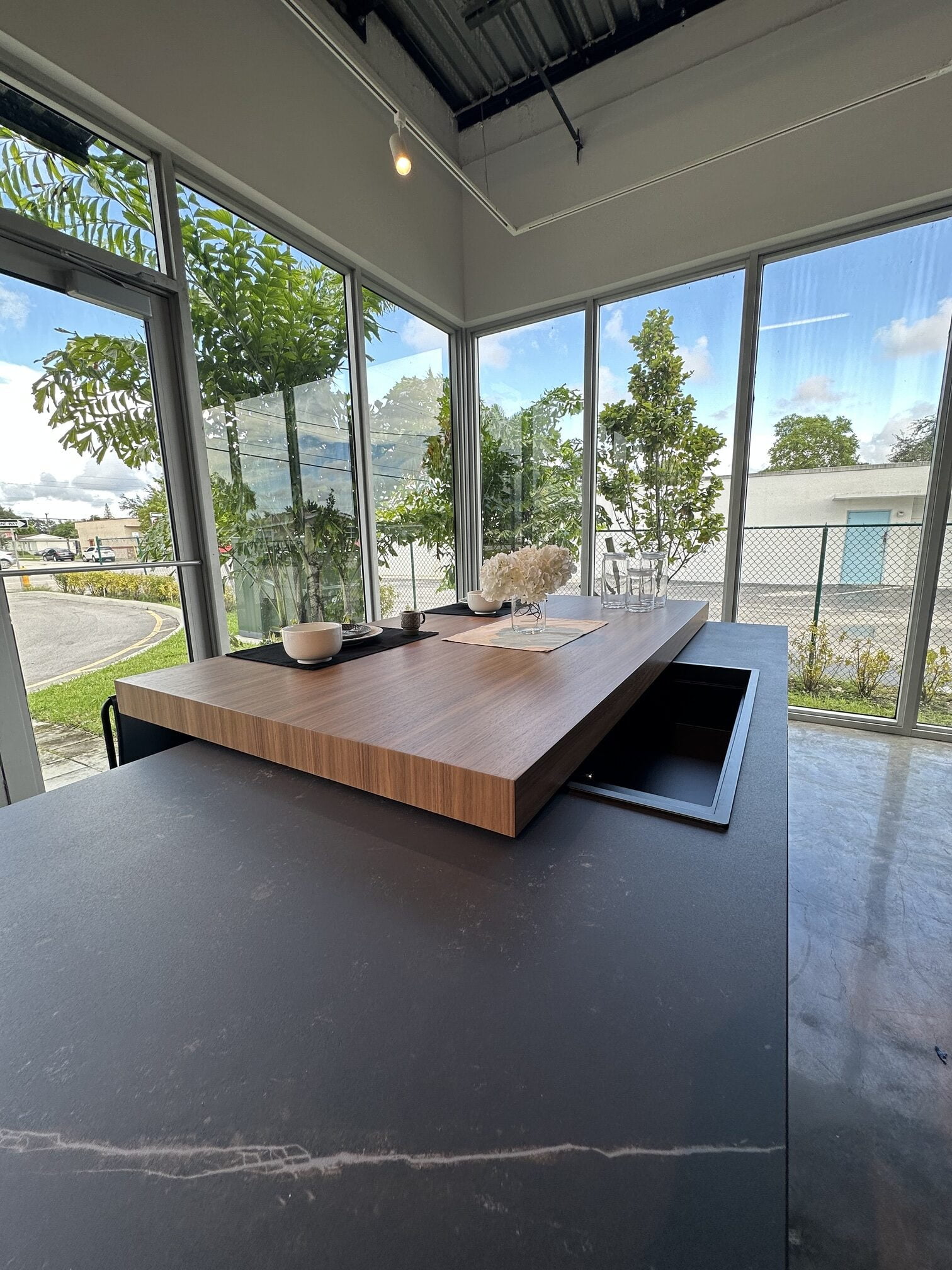 Kitchen without handles Lube Cucine Oltre