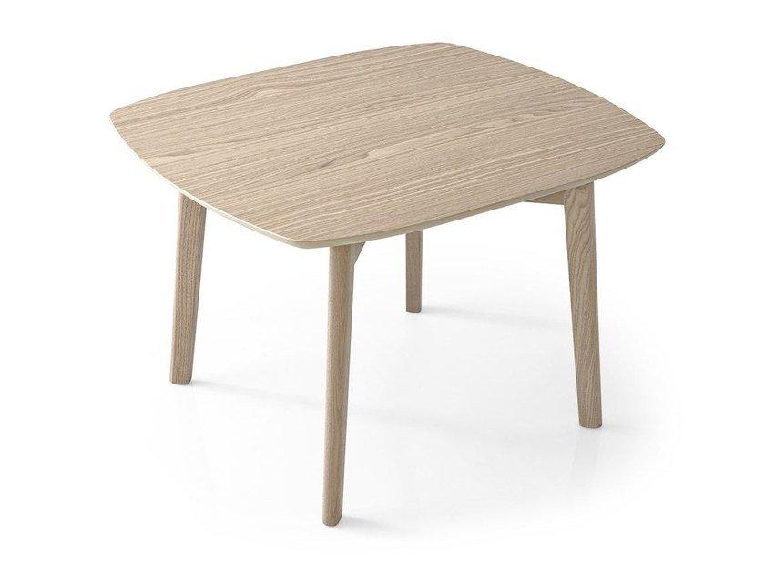 Square ash coffee table | Match by Calligaris