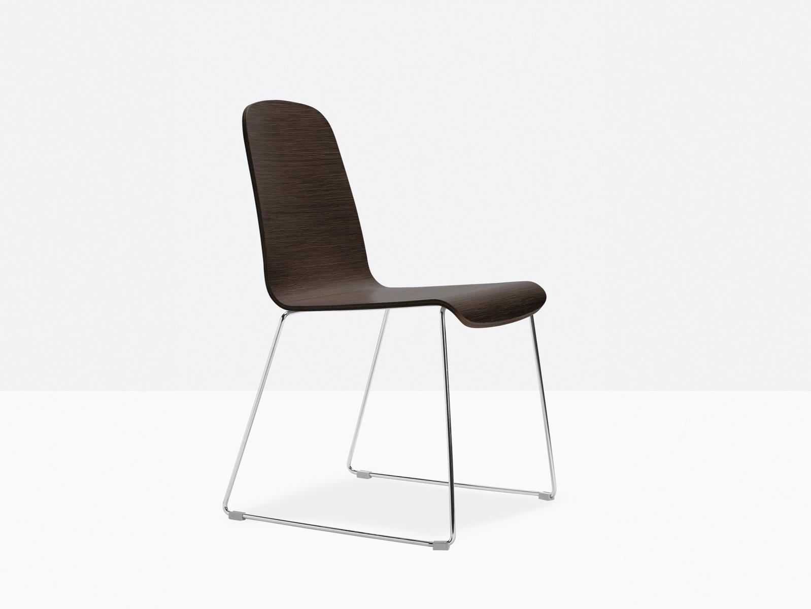 Sled base chair | Trend 441 by Pedrali