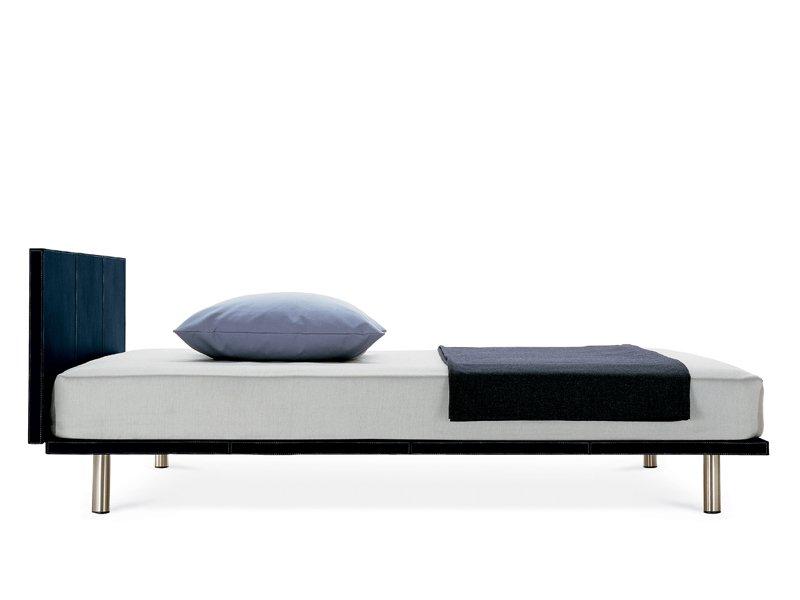 Fabric or leather height-adjustable double bed | Milano by Zanotta