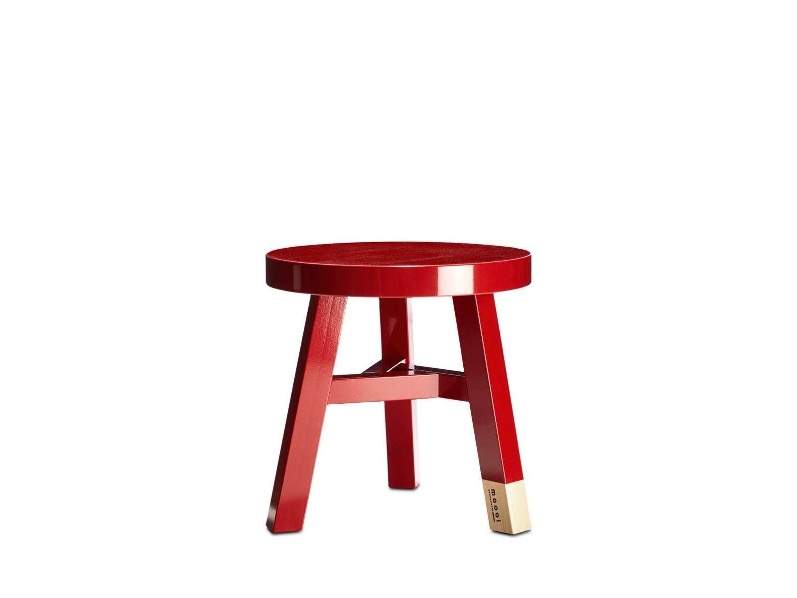 Low round birch coffee table | Common Comrades Merchant by Moooi