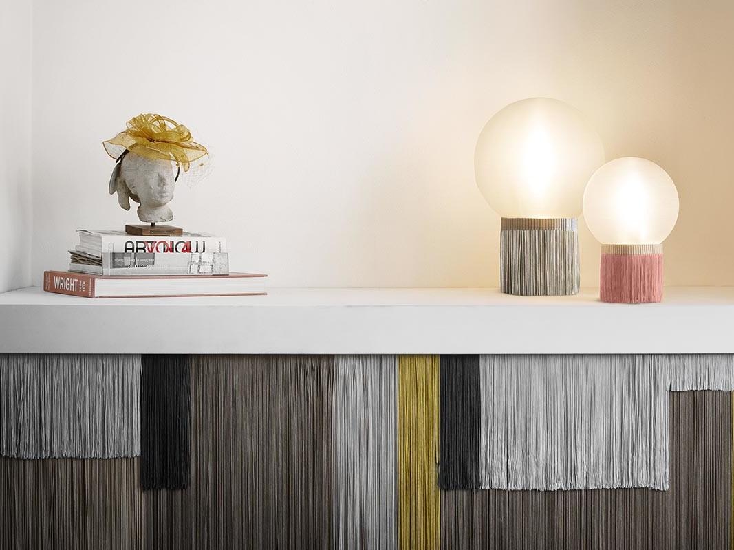 Cristalflex® and methacrylate LED table lamp | Atmosfera Fringe by Slamp