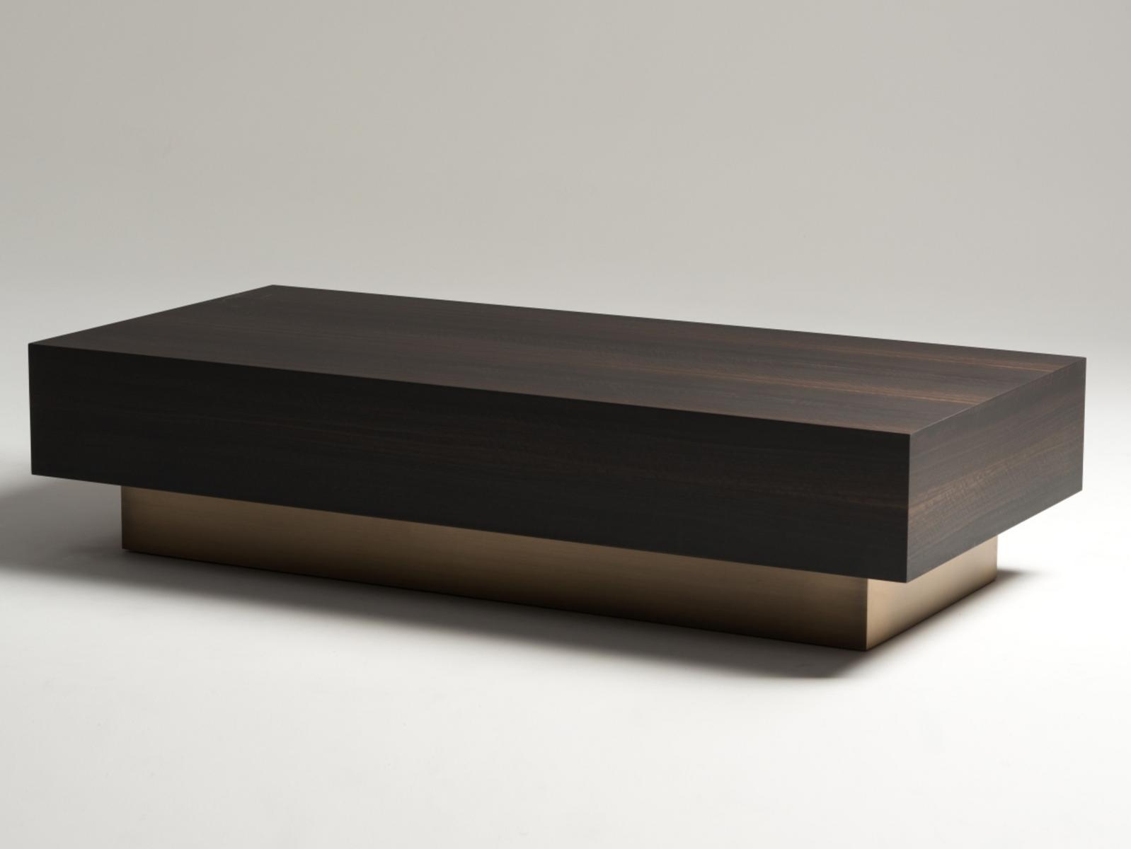 Low rectangular eucalyptus coffee table | Cubo by Mantellassi 1926