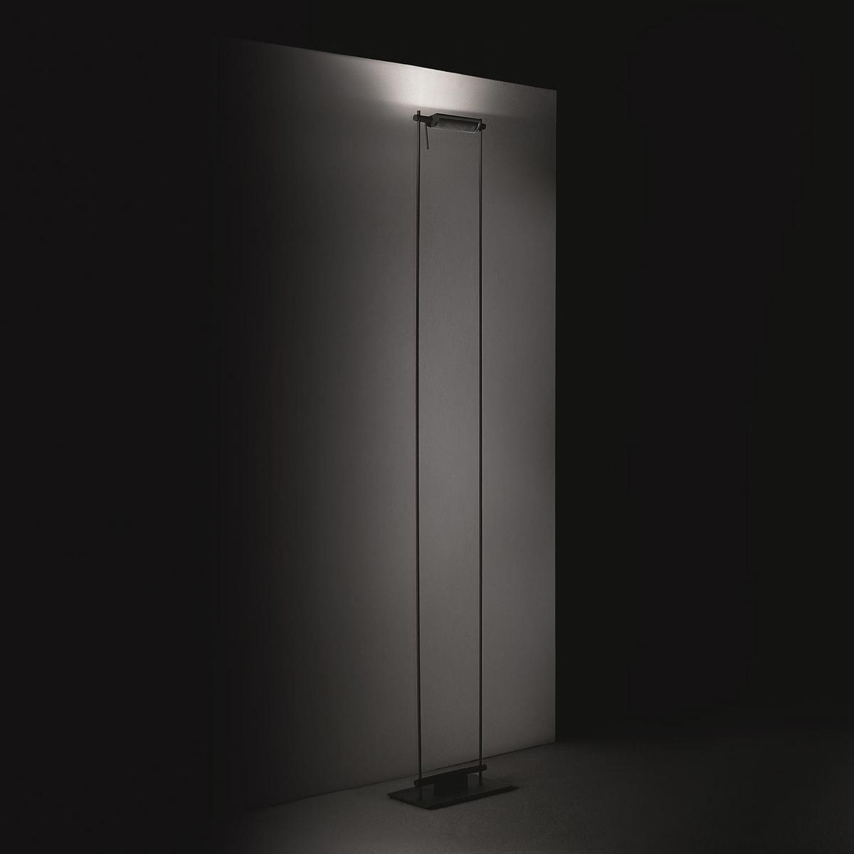 Adjustable aluminium floor lamp | Logo by Nemo