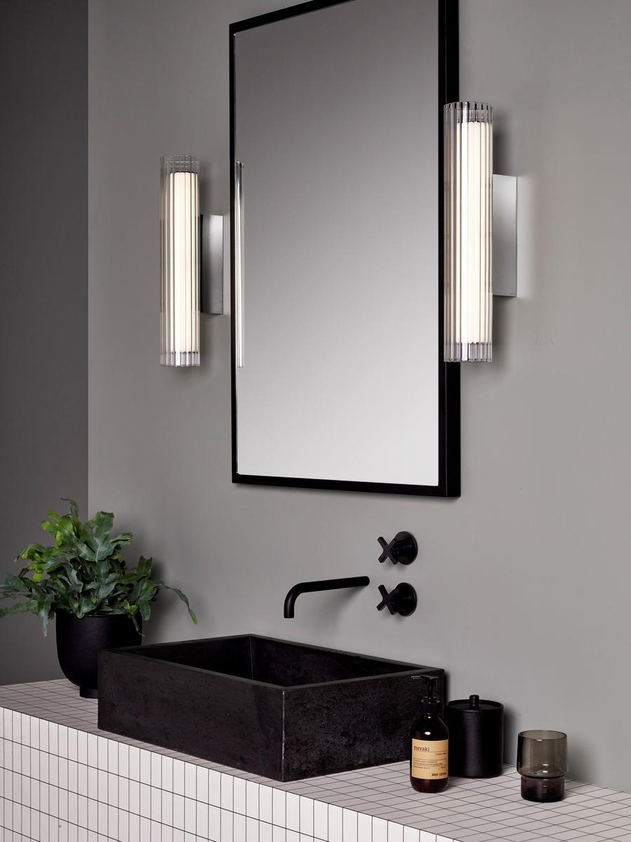 LED glass wall light | Io 420 by Astro lighting