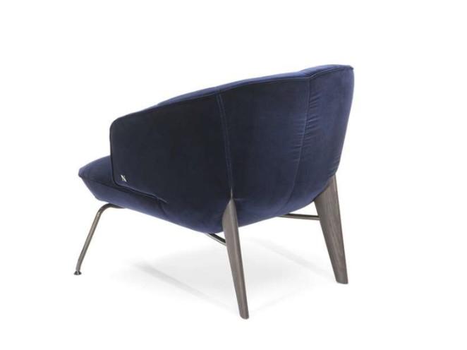 Fabric easy chair with armrests | Penelope by Natuzzi Italia