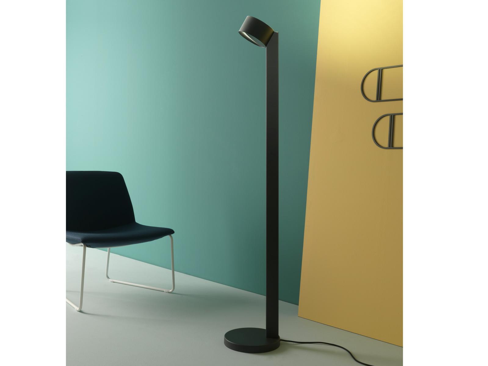 LED iron floor lamp | Rei by Zava