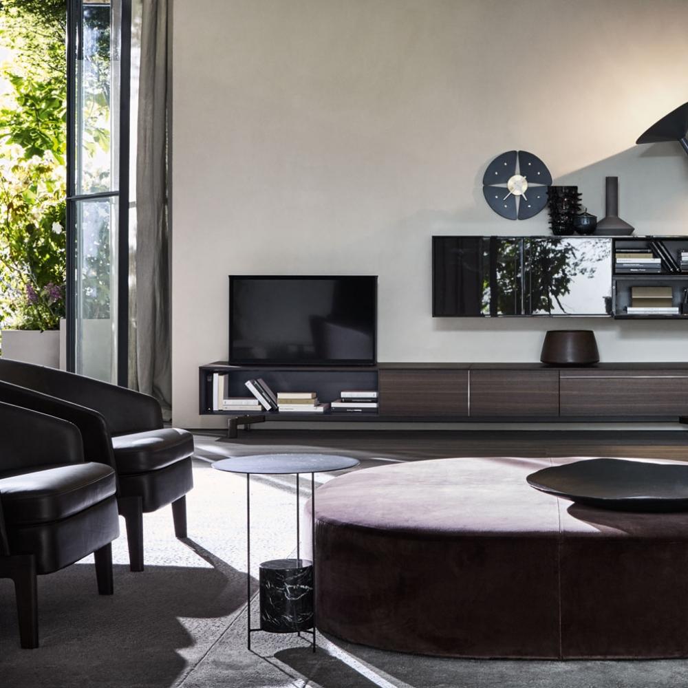 Round marble coffee table | Panna Cotta by Molteni