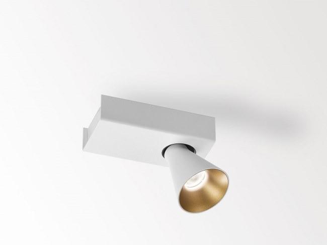 Spotlight / track-Light | Pion On by Delta light