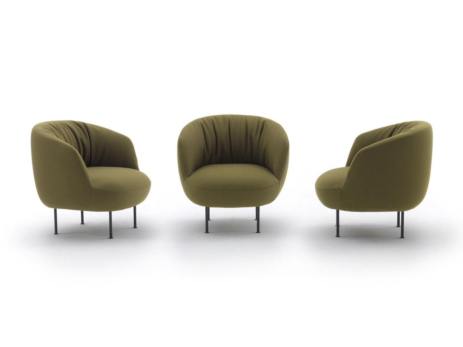Upholstered fabric easy chair | Suppli’ by Arflex