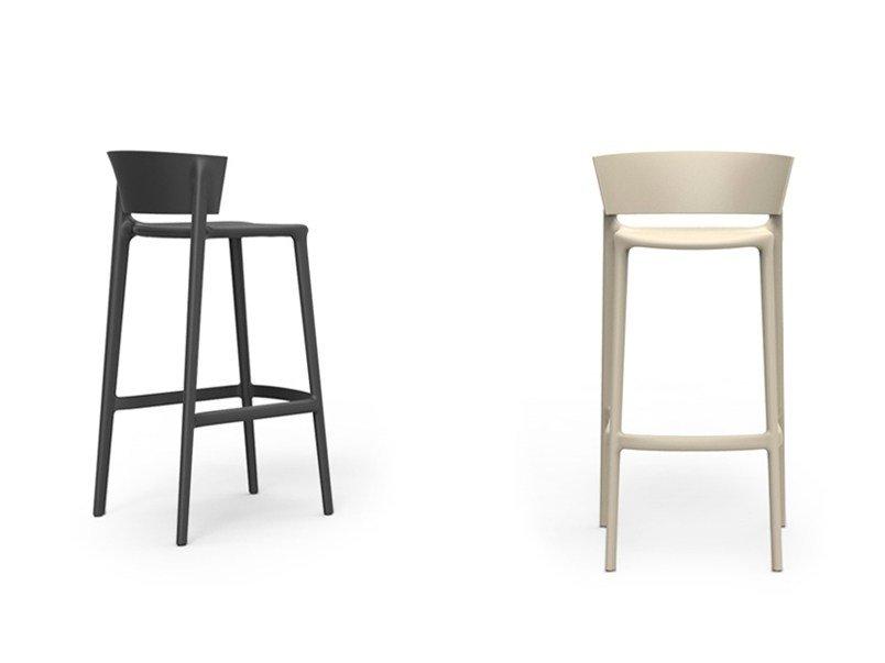 Polypropylene barstool with footrest | Africa by Vondom