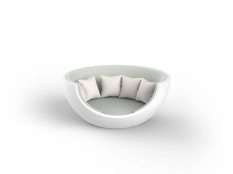 Polyethylene garden bed | Moon by Vondom