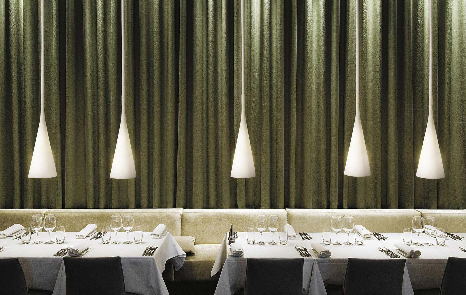 Acrylic pendant lamp | Uto by Foscarini