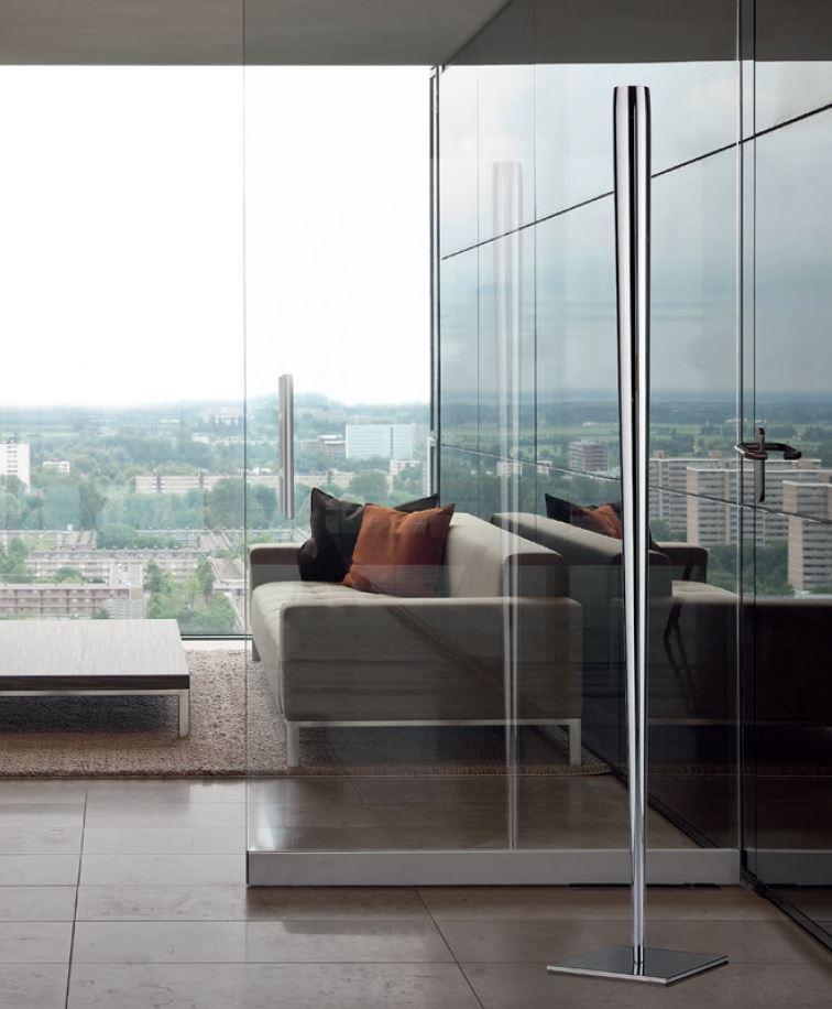 Metal floor lamp | Line by Panzeri