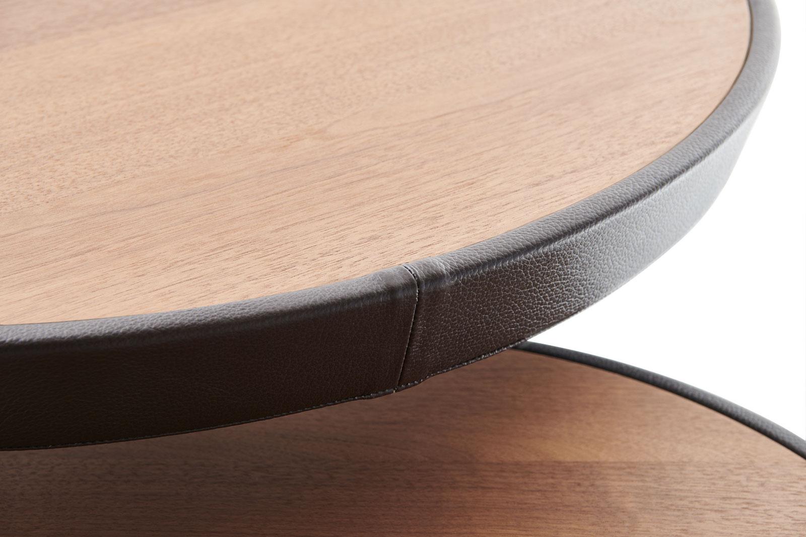 Round coffee table with 4-star base and marble/wooden top | Kew by Molteni