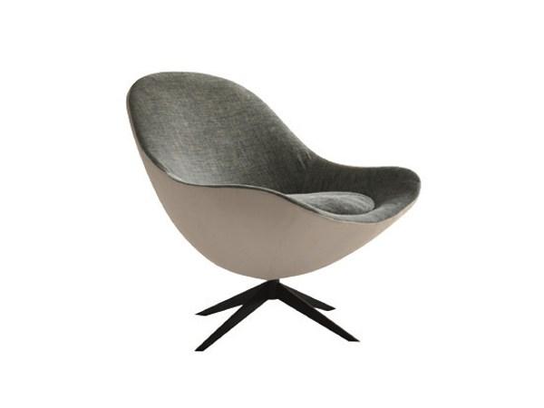 Armchair with 4-spoke base | Soor by Desiree