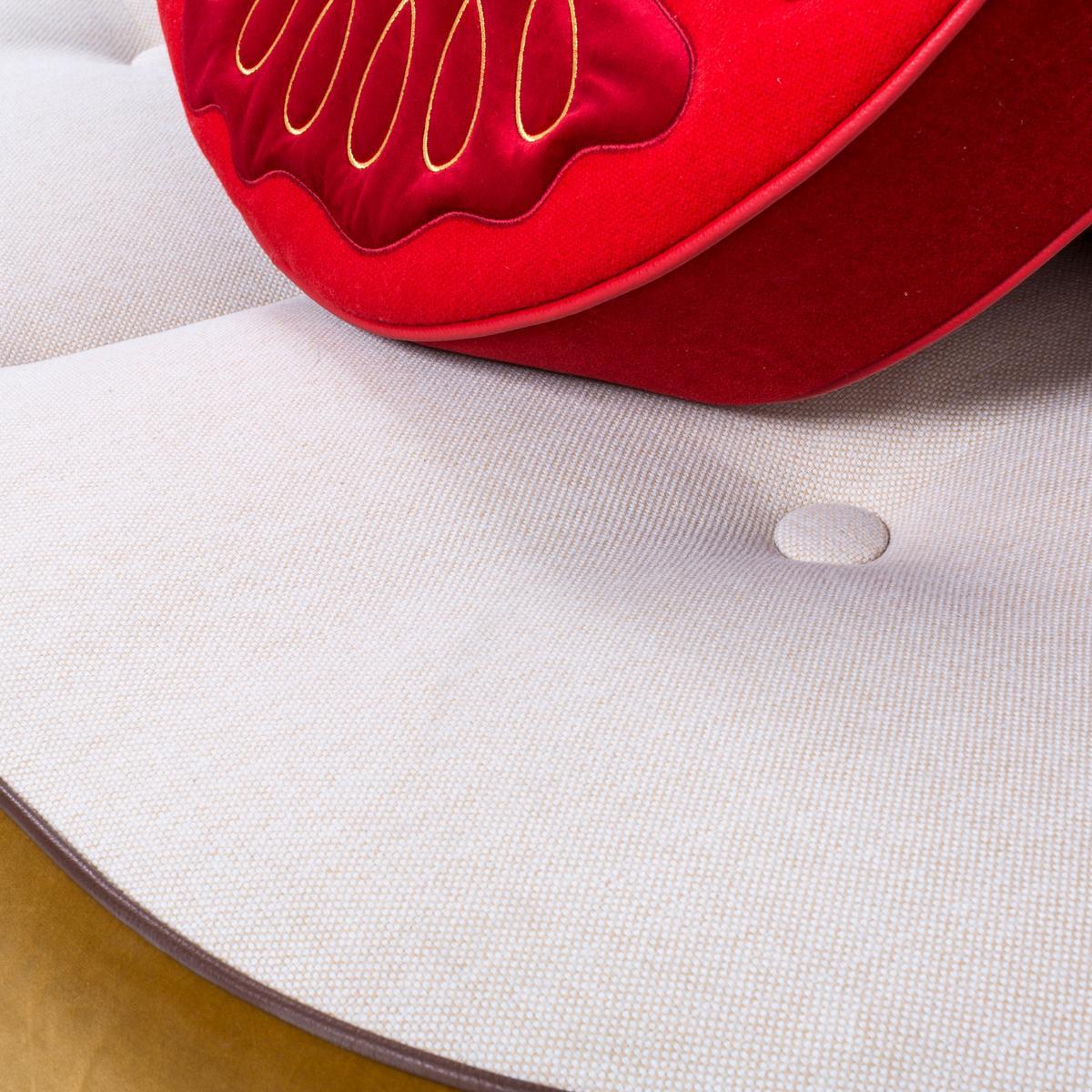 Fabric small sofa | Hot Dog Sofa by Seletti