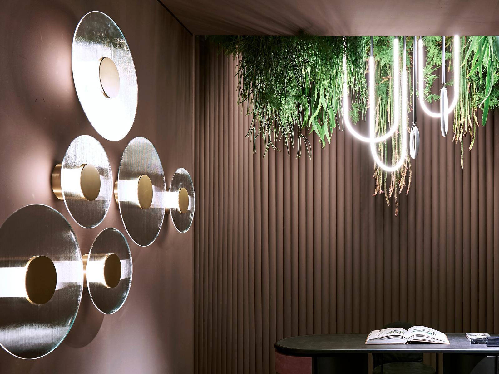 LED indirect light glass wall light |  by Baxter