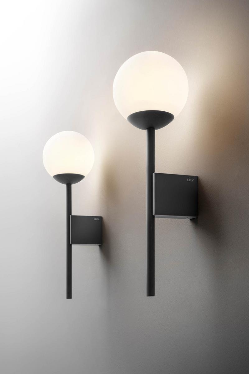 LED metal wall lamp | La Pallina Ap by Olev