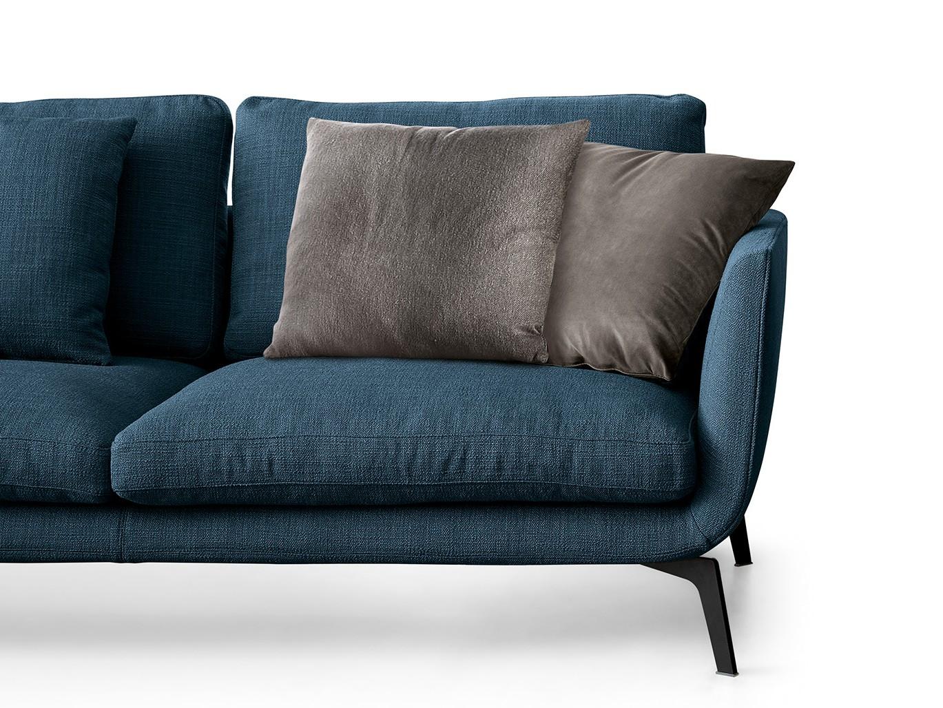 Sectional sofa | Skyline by Dema