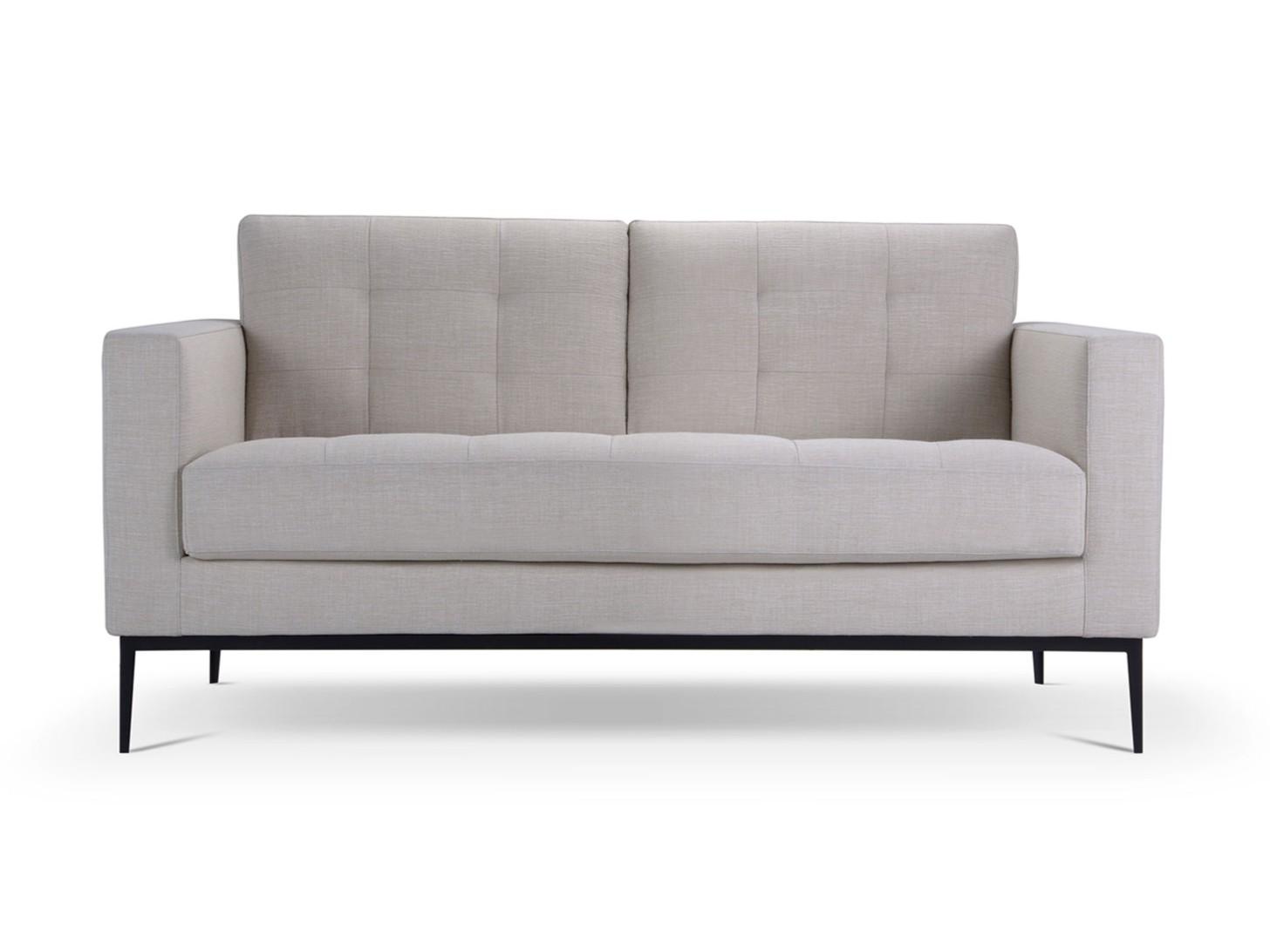 Tufted sofa with fire retardant padding | Martin by Domingo salotti