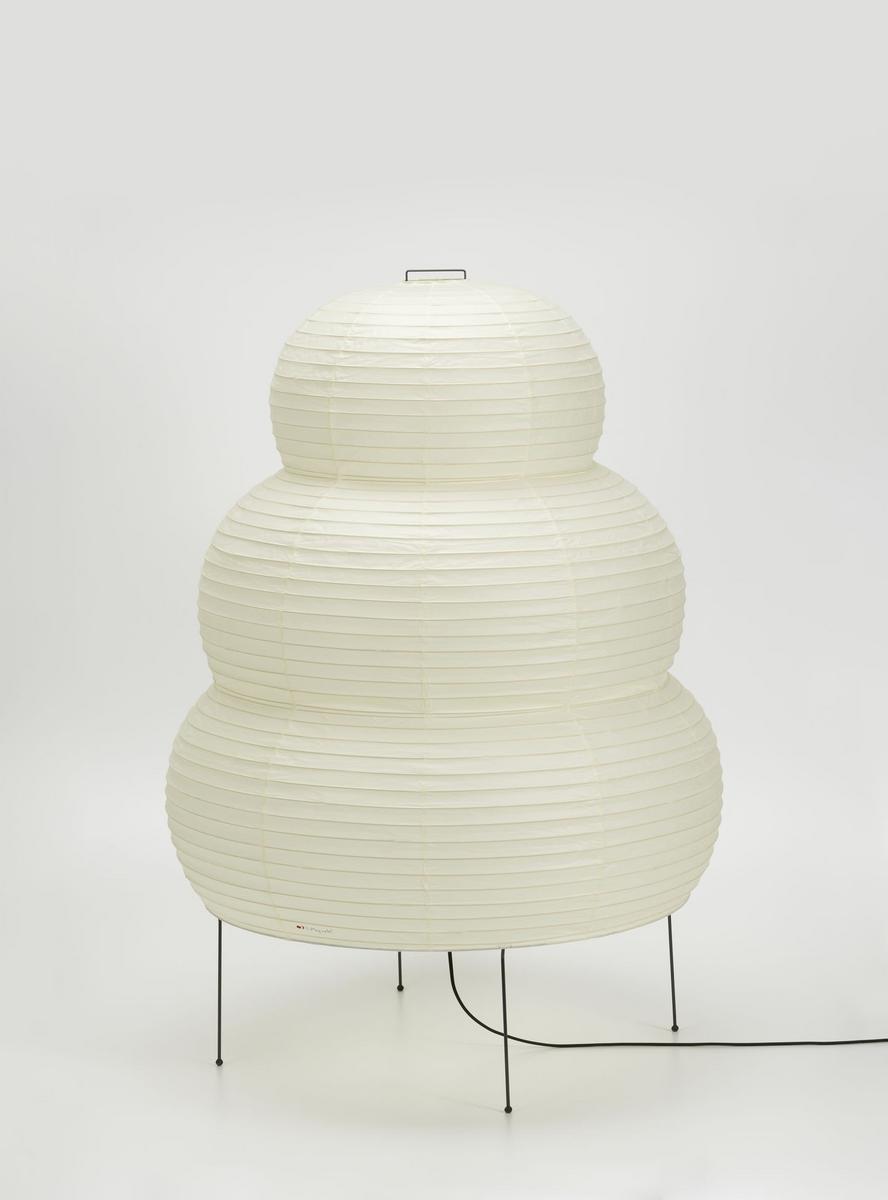 Japanese paper floor lamp | Akari 25n by Vitra