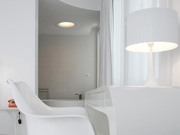 LED table lamp with dimmer | Spun Light T by Flos