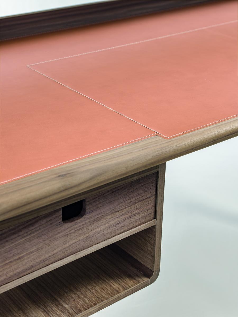 Wooden secretary desk with drawers | Archè by Frigerio
