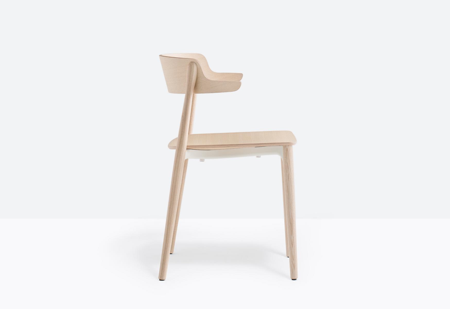Ash restaurant chair with armrests | Nemea 2825 by Pedrali