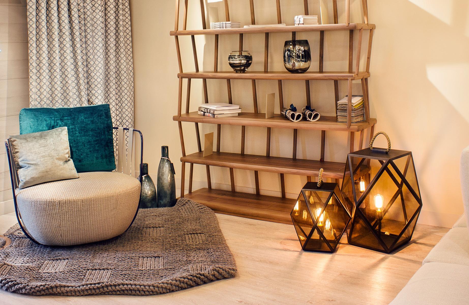 Floor lamp cordless | Muse Lantern by Contardi