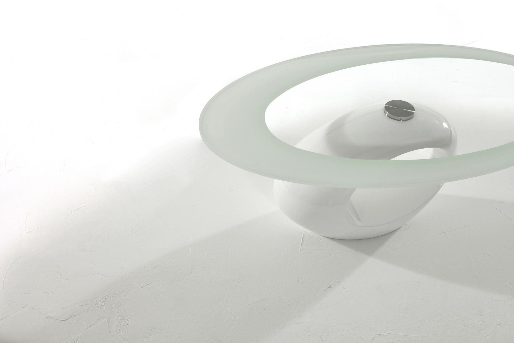 Low oval coffee table | Dubai by Tonin Casa