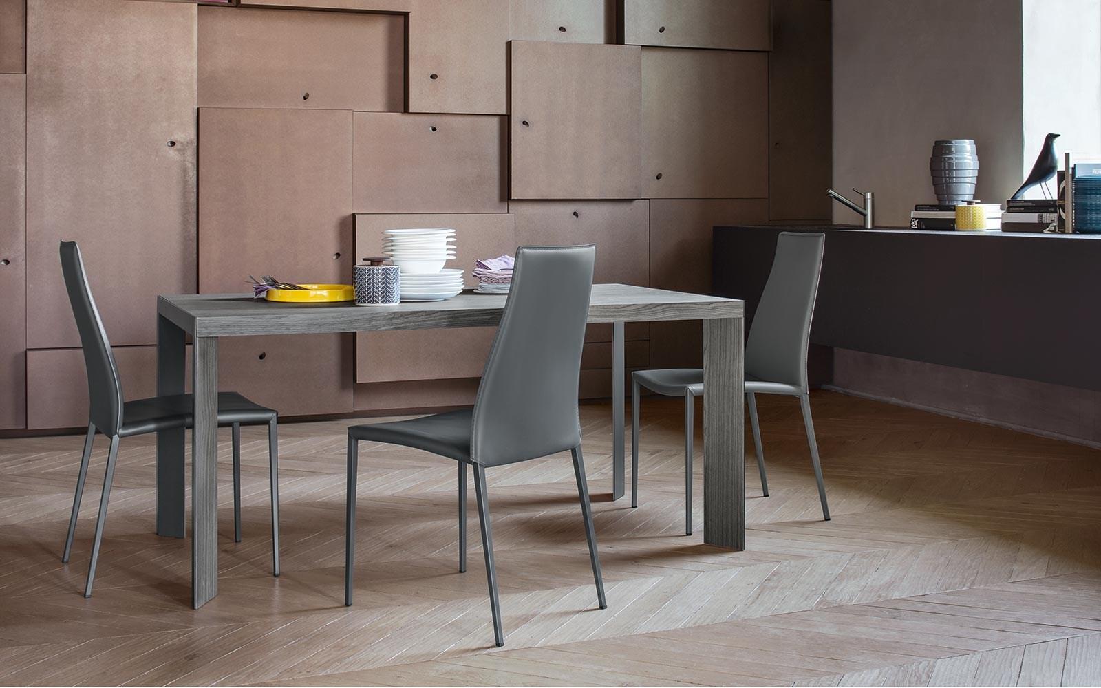 High-back bonded leather chair | Aida by Calligaris
