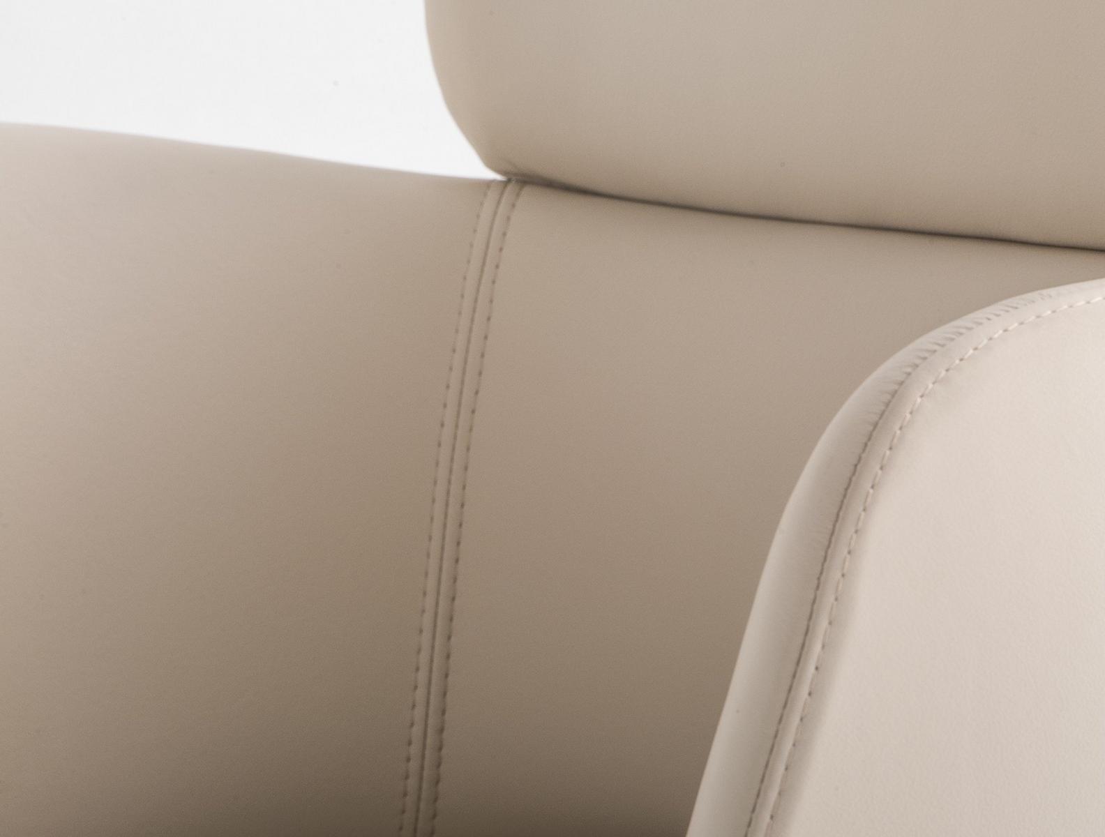 Restaurant chair with armrests | Ester 690 by Pedrali