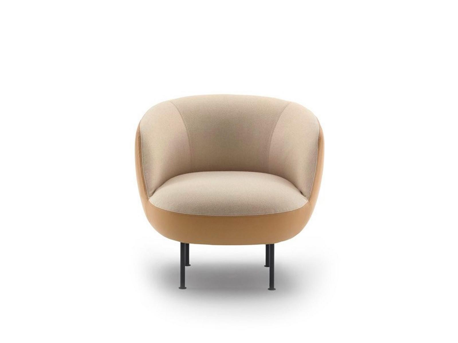 Upholstered fabric easy chair | Suppli’ by Arflex