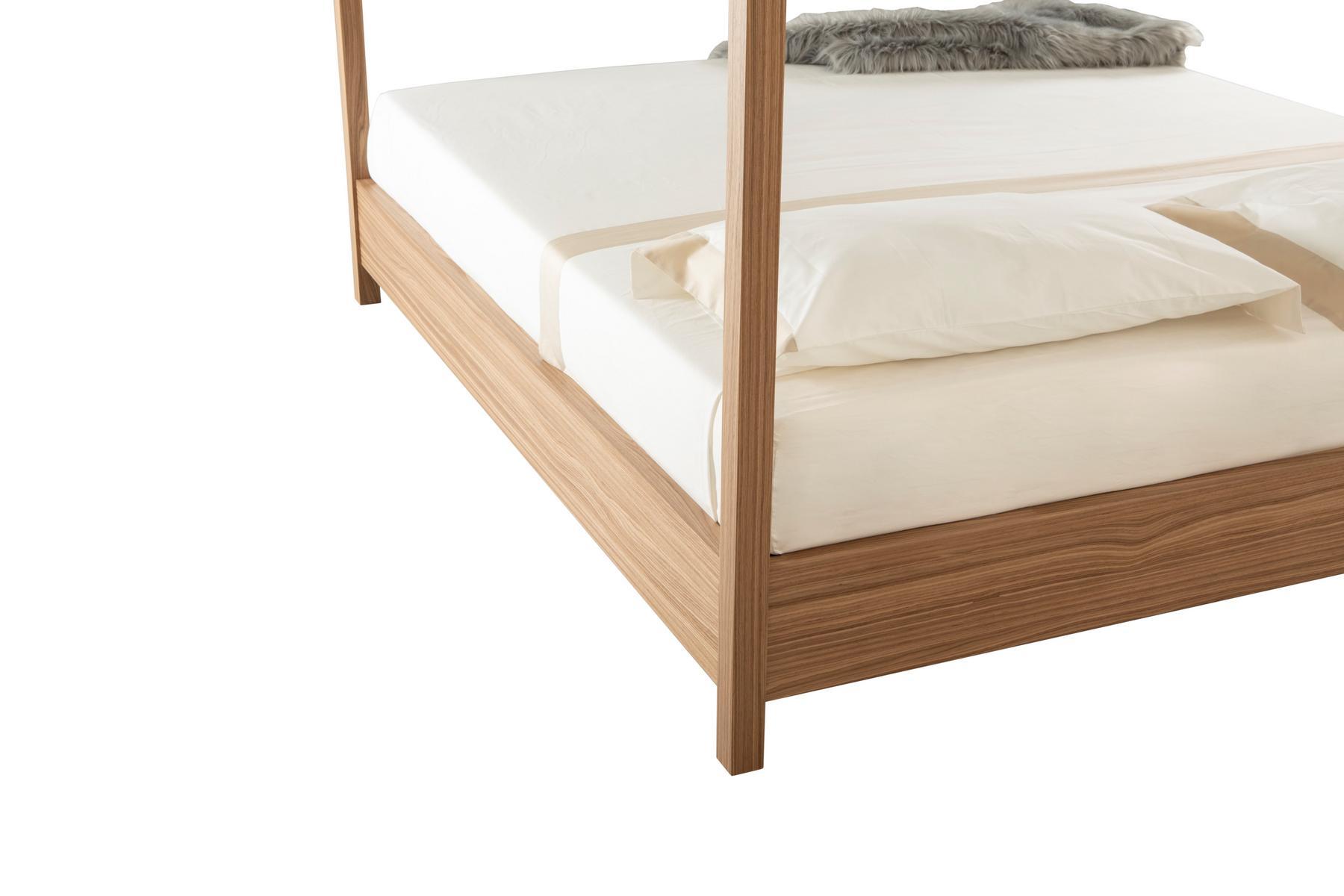 Walnut double bed | Havana by Tonin Casa