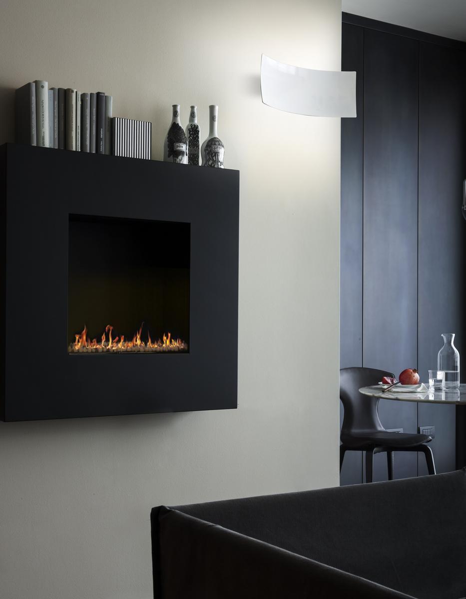 Direct light metal wall lamp | Lens - 151 by Oluce