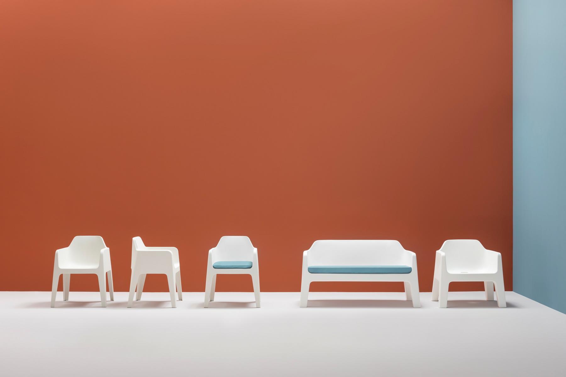 Stackable polypropylene chair | Plus 630 by Pedrali