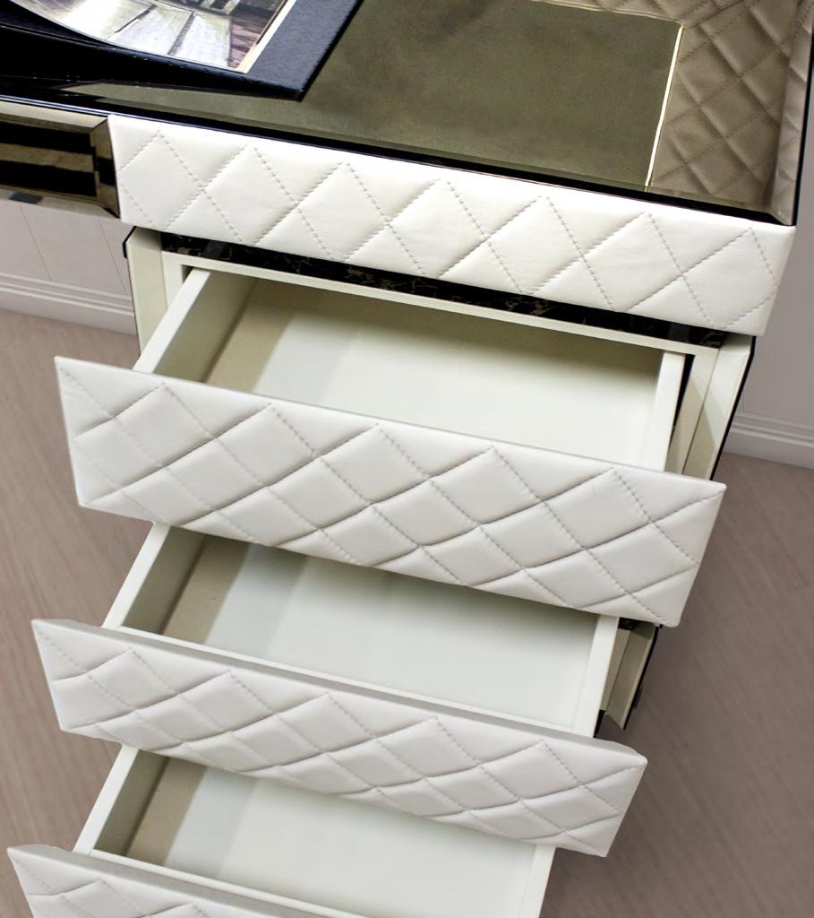 Mirrored glass dressing table | Royal by Formitalia